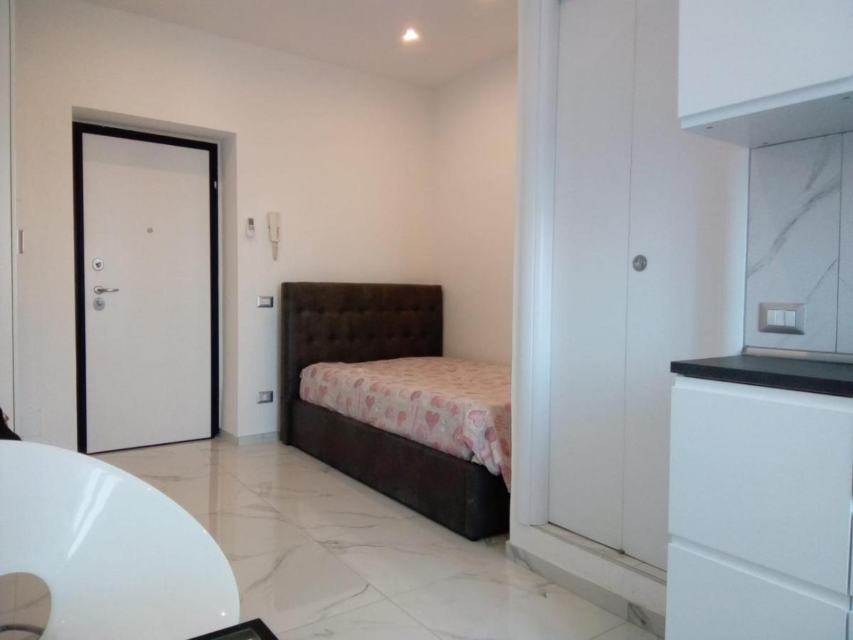 Studio Triboniano Appartement Milaan Buitenkant foto